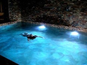 Kinedomus Piscina