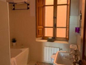 La Casona de Castilnovo - Hotel Rural Gay - Segovia Madrid - WebIdeasES -  baño Habitación3-2